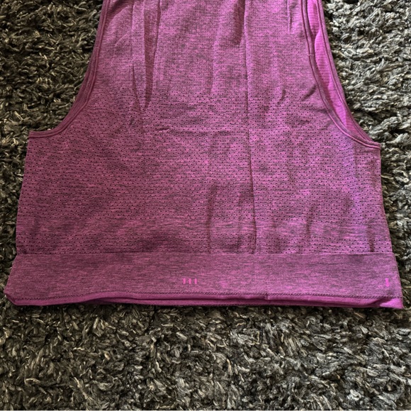 Lululemon Size 8. Muscle tank. Deep purple. - Picture 4 of 5